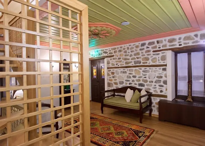 Orologopoulos Mansion Luxury Hotel Καστοριά