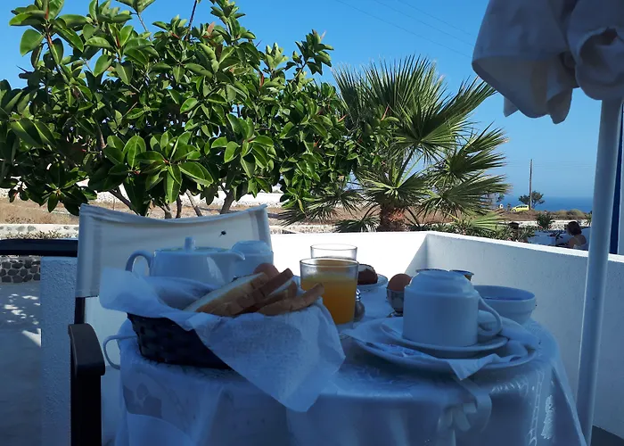 Paradisos Oia Tholos 