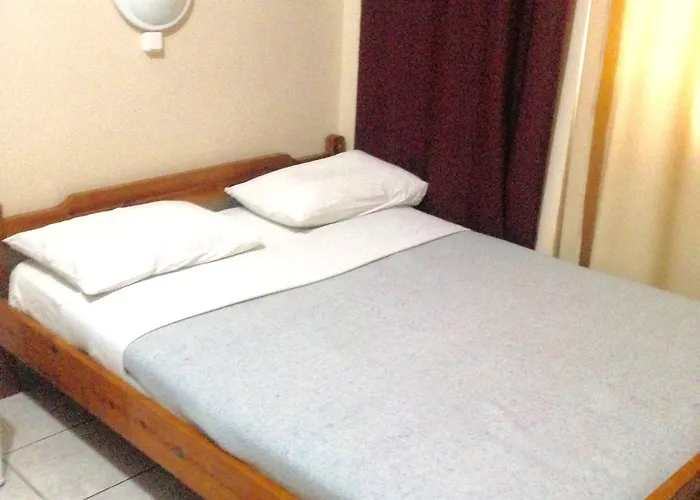 Ikaros Hotel Piraeus
