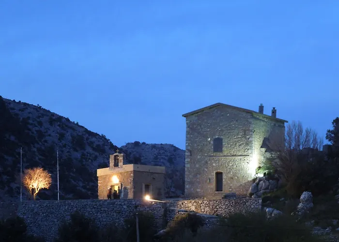 Ξενοδοχεία σε Ομαλός