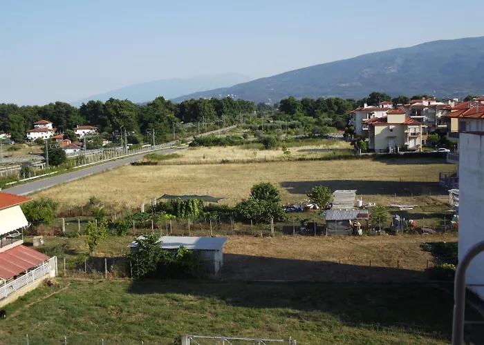 Hotel Metropole Λεπτοκαρυά