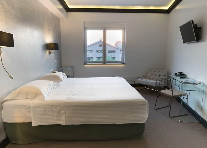 Andromeda Downtown Suites Atenas
