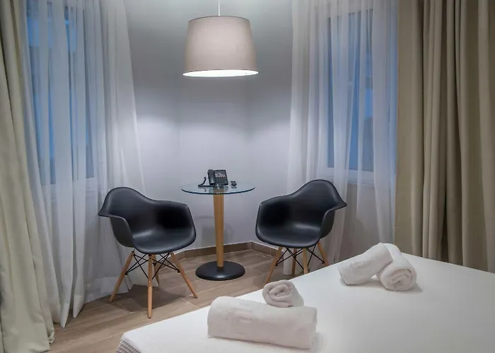 Ad Athens Luxury Rooms & Suites