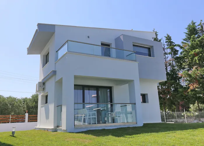 Blue Avenue Aparthotel Παλιούρι