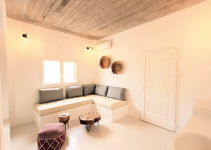 Mesanto Luxury Suites Megalochori 