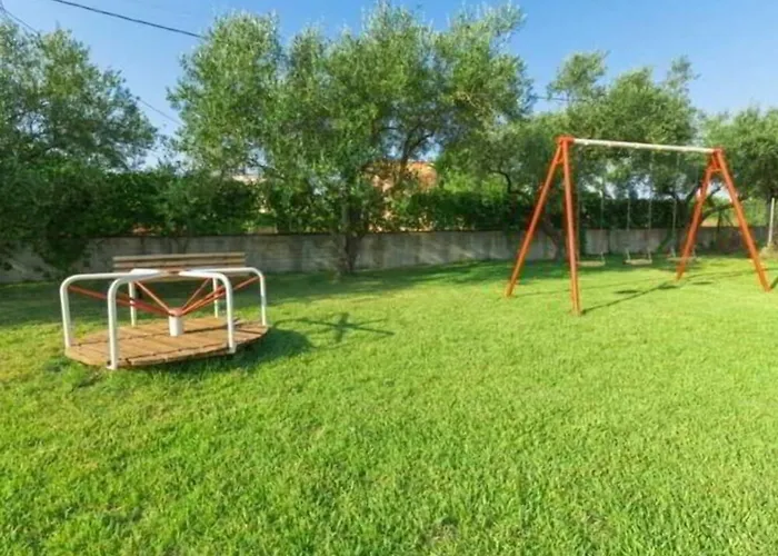 Bruskos Hotel & Suites Agios Georgios 
