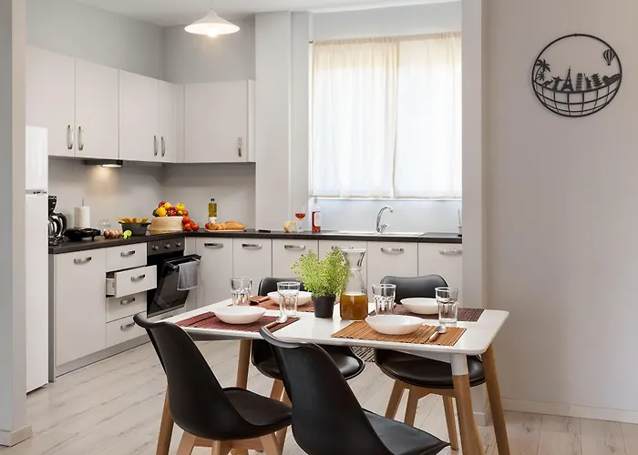 Premium Homes By Athens Stay
