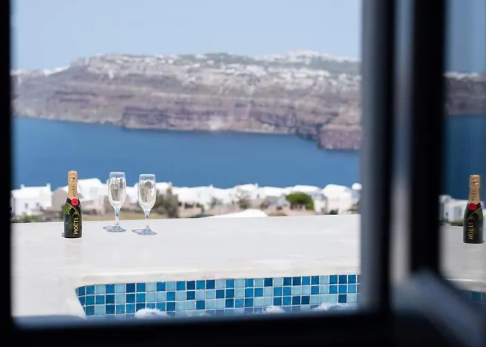 Pancratium Villas & Suites Akrotiri 