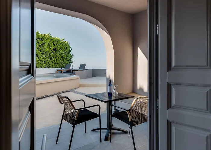 Elements Cozy Suites Pyrgos