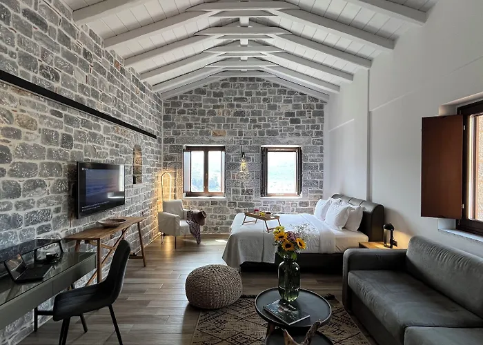 Manifest Boutique Hotel Οίτυλο