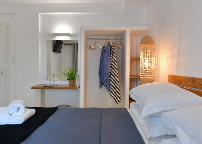 Ammos Luxury Rooms & Home Naousa 