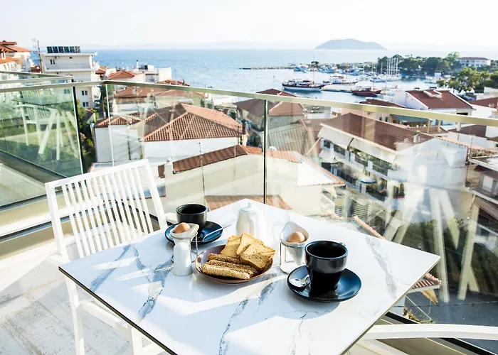 Kali Thea Suites Néos Marmarás