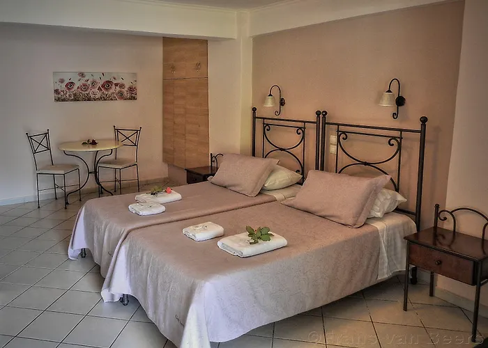 Alonakia Hotel Agios Gordios 