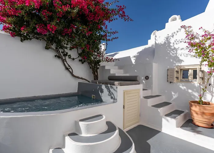 Cliff Side Suites Fira 