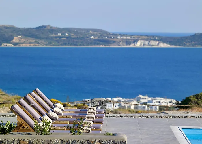 Lithos Luxury Rooms (Adults Only) Αδάμας