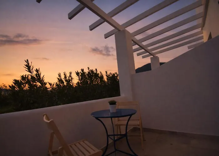 Aparthotel Aegeeis Perissa 