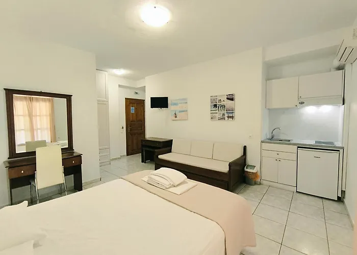 Anna Maria - Vanessa Apartments Νέο Κλήμα