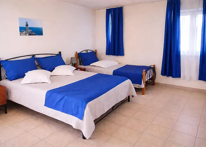 Apartments Hotel & Studios, Xifoupolis Μονεμβασιά