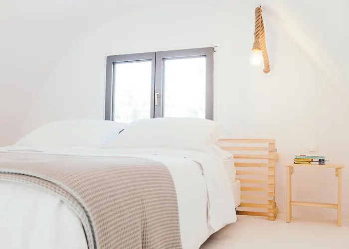 Exi Sea Side Suites Perissa 