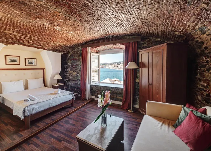 Hotel Aktaion Syros Ermoupoli