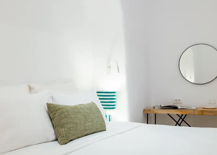 Casasunsha Hybrid Retreat Santorini Ξενοδοχείο Φηρά
