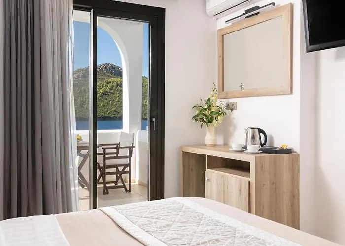 Hotels in Porto Koufo