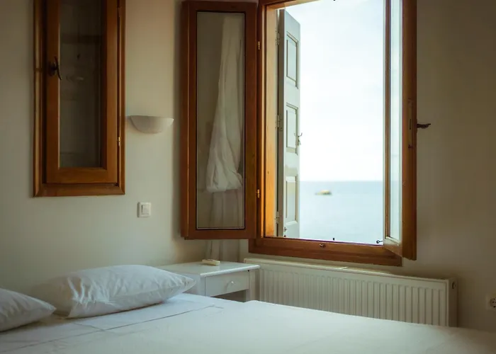 Birds Bay Resort Petra 