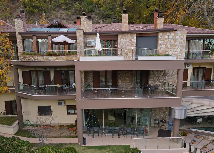 Ξενοδοχείο Νύμφες Káto Loutrákion