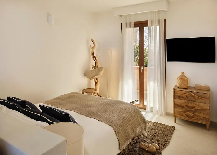 Angelina Boutique Escape Aparthotel Πέρδικα