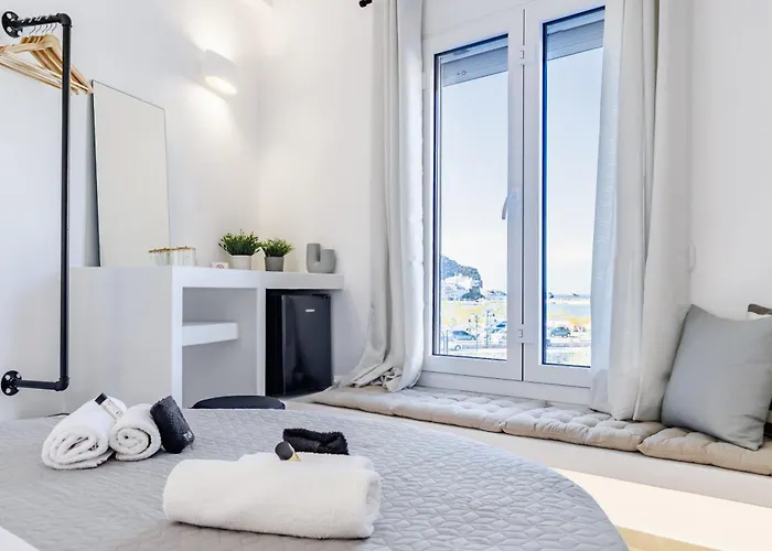 Uncle John'S Guesthouse Σκόπελος