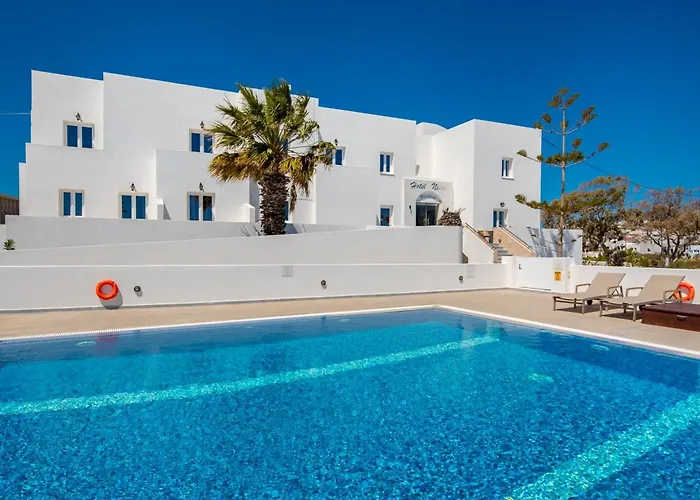 Nikos Hotel Karterados 