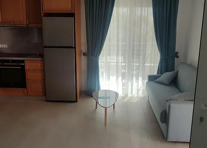 Haraki Bay Hotel And Luxury Apartments