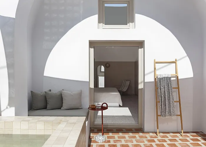 Ethos Vegan Suites Fira, Santorini