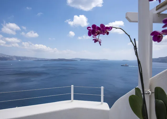 Ambition Suites (Adults Only) Oia 
