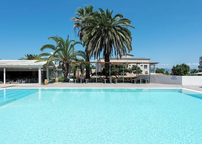 Hotel Anita Perama 
