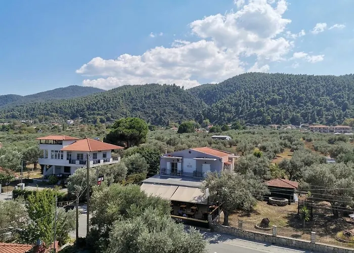 Hotels in Vourvourou