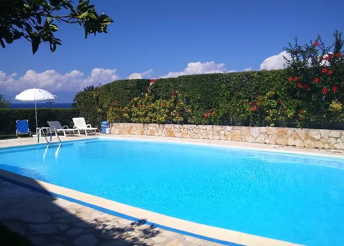 Irene Apartments Acharavi 