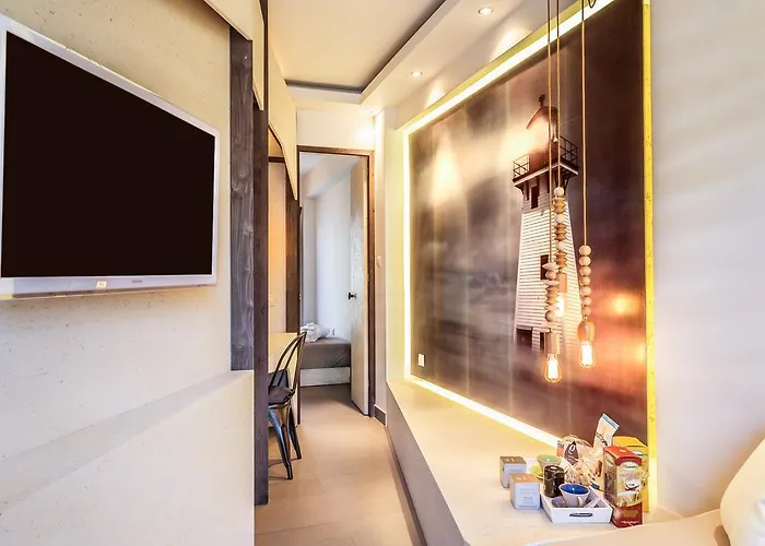 Harbor Suites Pireo - un hotel a 4 stelle 