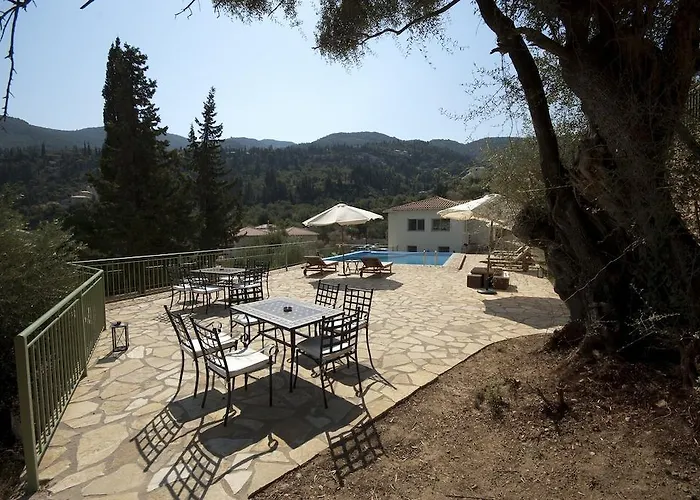 Hotel Lefkas Petra Áyios Nikítas