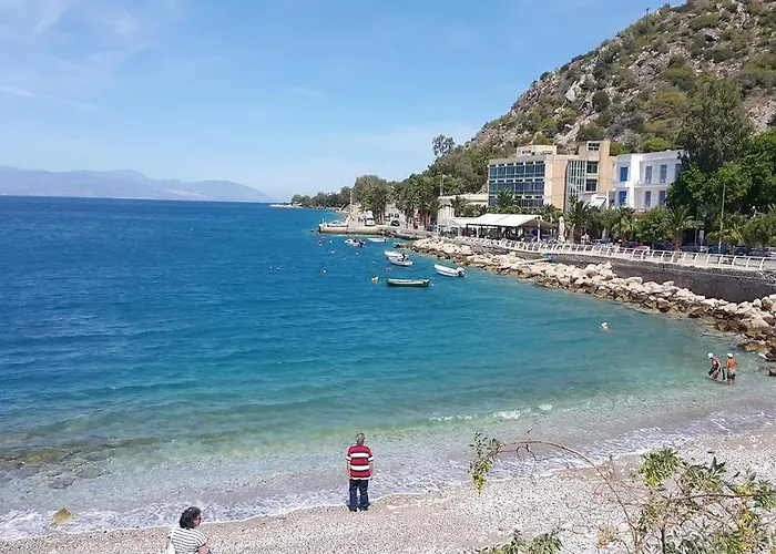 Hotel Marion Λουτράκι
