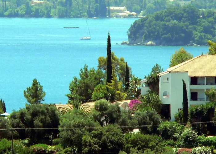 Nautilus Barbati Ξενοδοχείο