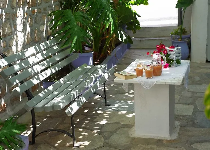 Pension Erofili Hydra 
