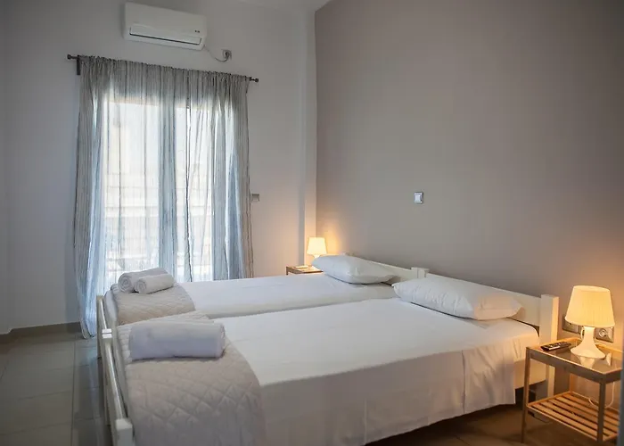 Lak Peristeri Homes 50M From Metro Station Atenas