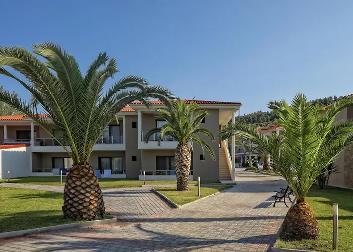 Hotels in Lagomandra