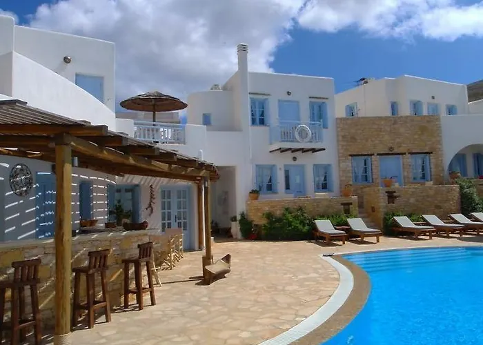 Hotels in Folégandros