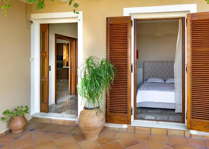 Nissi Collection Rooms Argassi