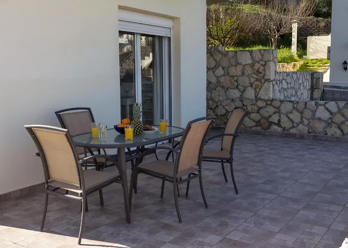 Like Home Agia Marina
