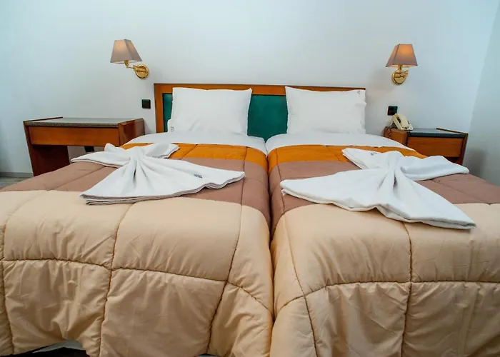 Hotel Aigli Περαία
