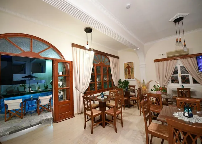 Philoxenia Hotel & Studios Perissa 
