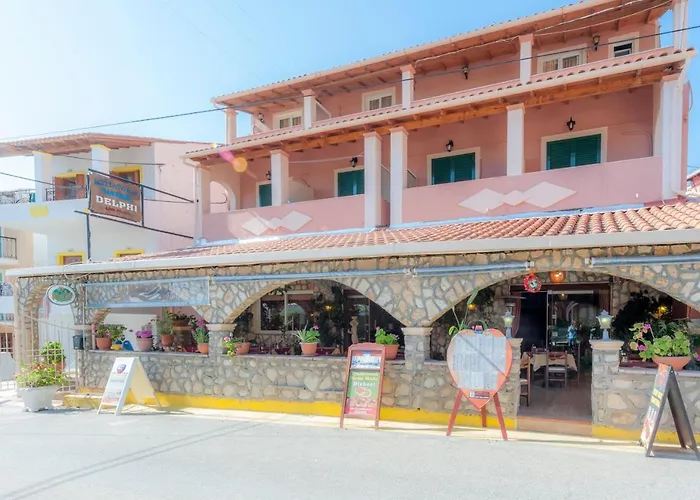Aparthotel Delphi Agios Gordios 